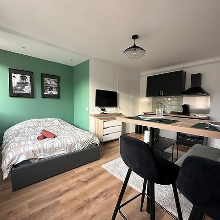 Appartement Proche Paris Et Metro - Parking Prive Мезон-Альфор Экстерьер фото